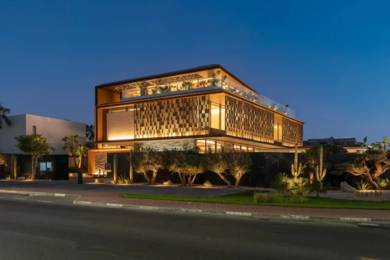 Villa Newly Built Saota Designed Mansion In Umm Al Sheif