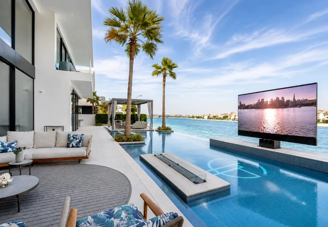 Custom Built Villa | Frond G | Palm Jumeirah Dubai
